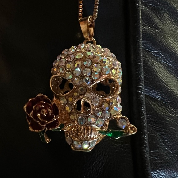 BETSEY JOHNSON Necklace, Perfect for Dia de Los Muertos and Halloween! - Picture 8 of 12